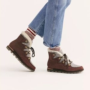 Sorel Sneakchic Alpine Weather Boots